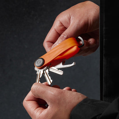 汗や雨水に強い「キーケース」アクティブ｜Orbitkey
