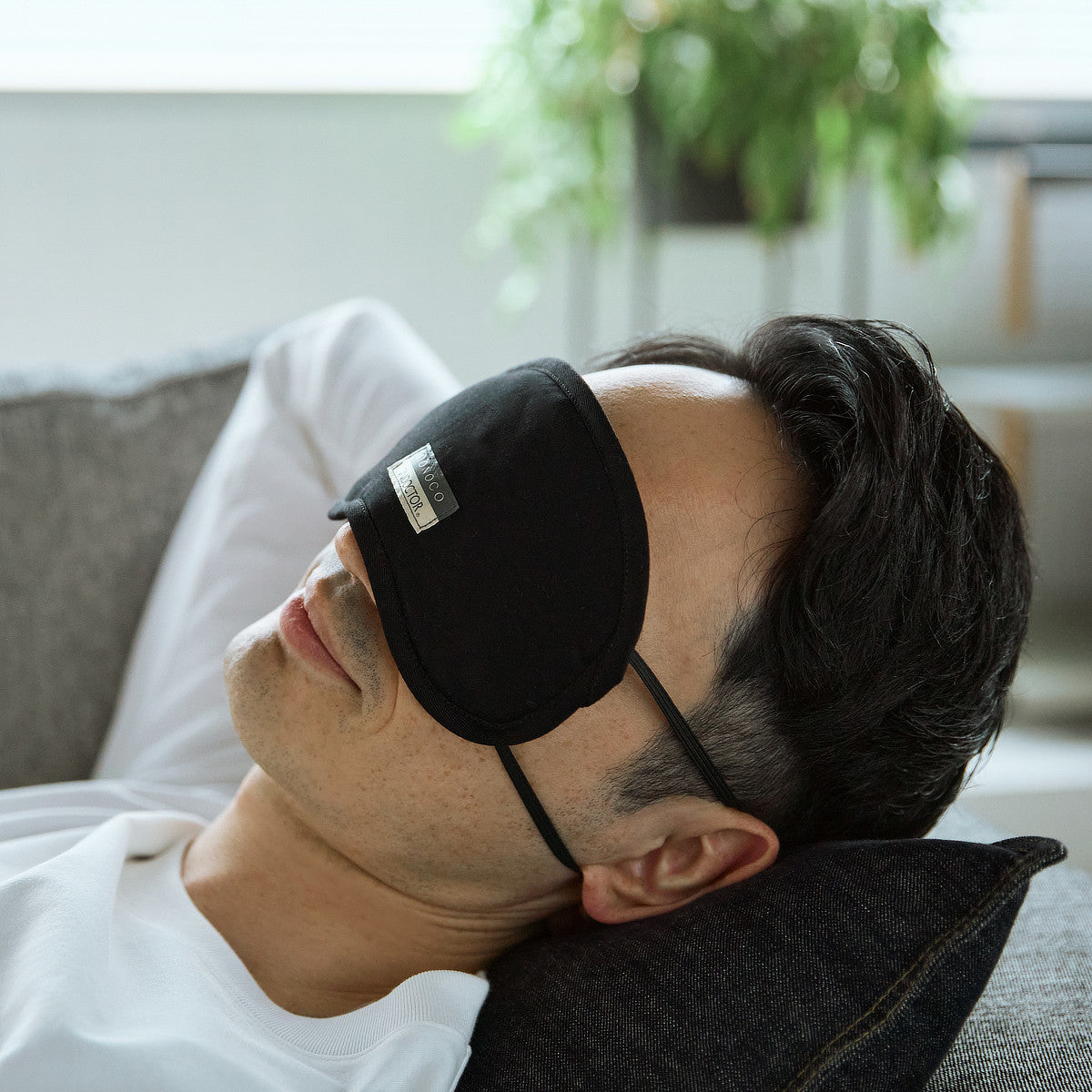 天然鉱物パウダー入り「アイマスク」｜IONDOCTOR