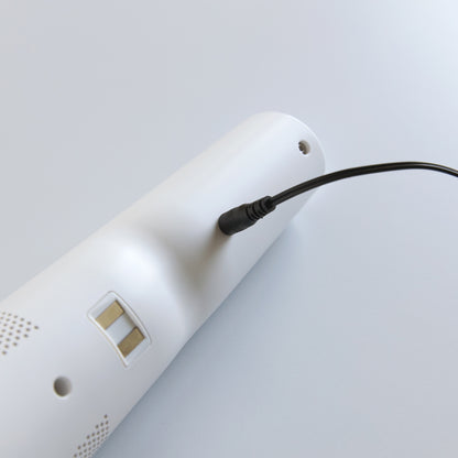 “ミニマム掃除機”、ワンアクションで隅々まで！