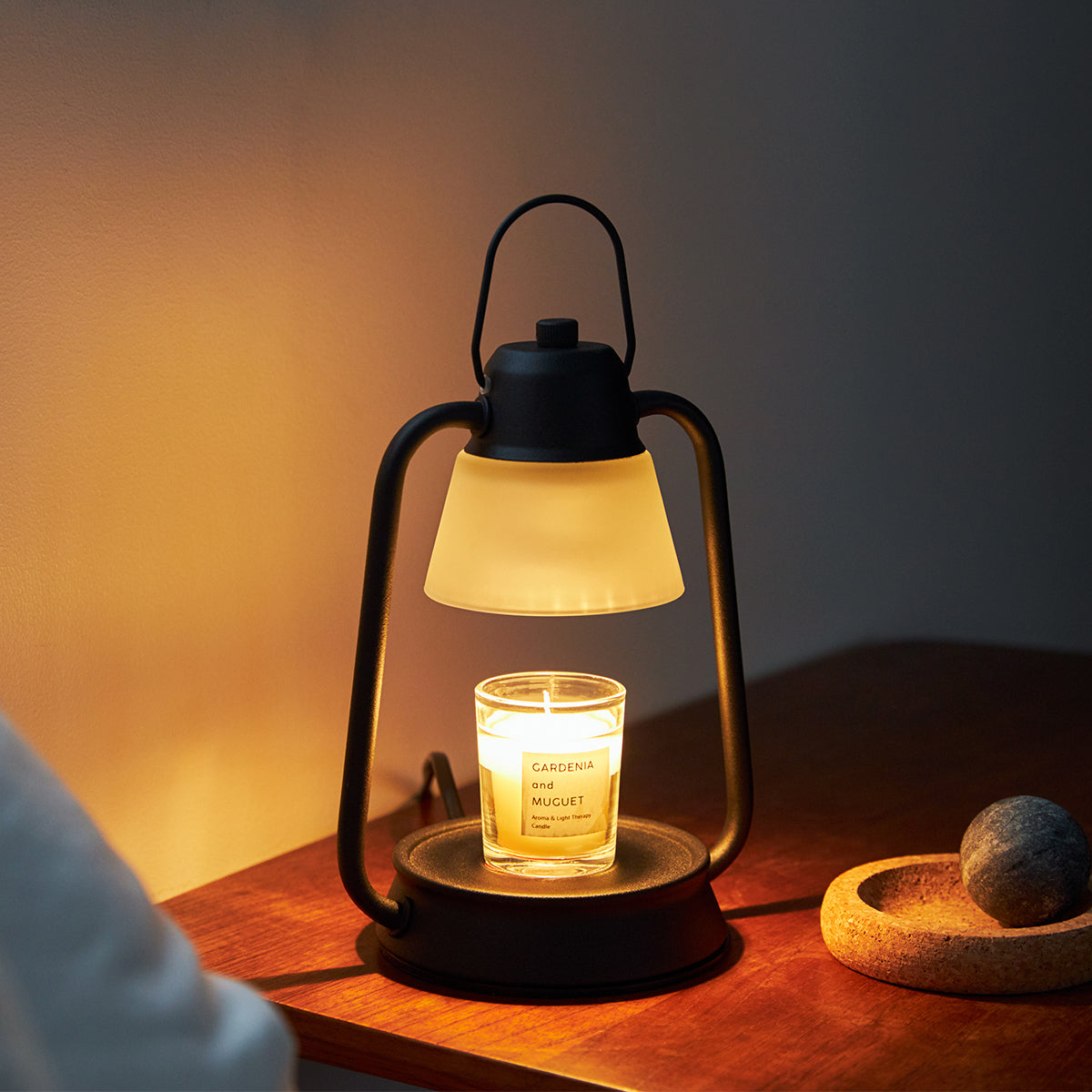 香りと灯りが心地よく広がる「キャンドルウォーマー」｜kameyama candle house