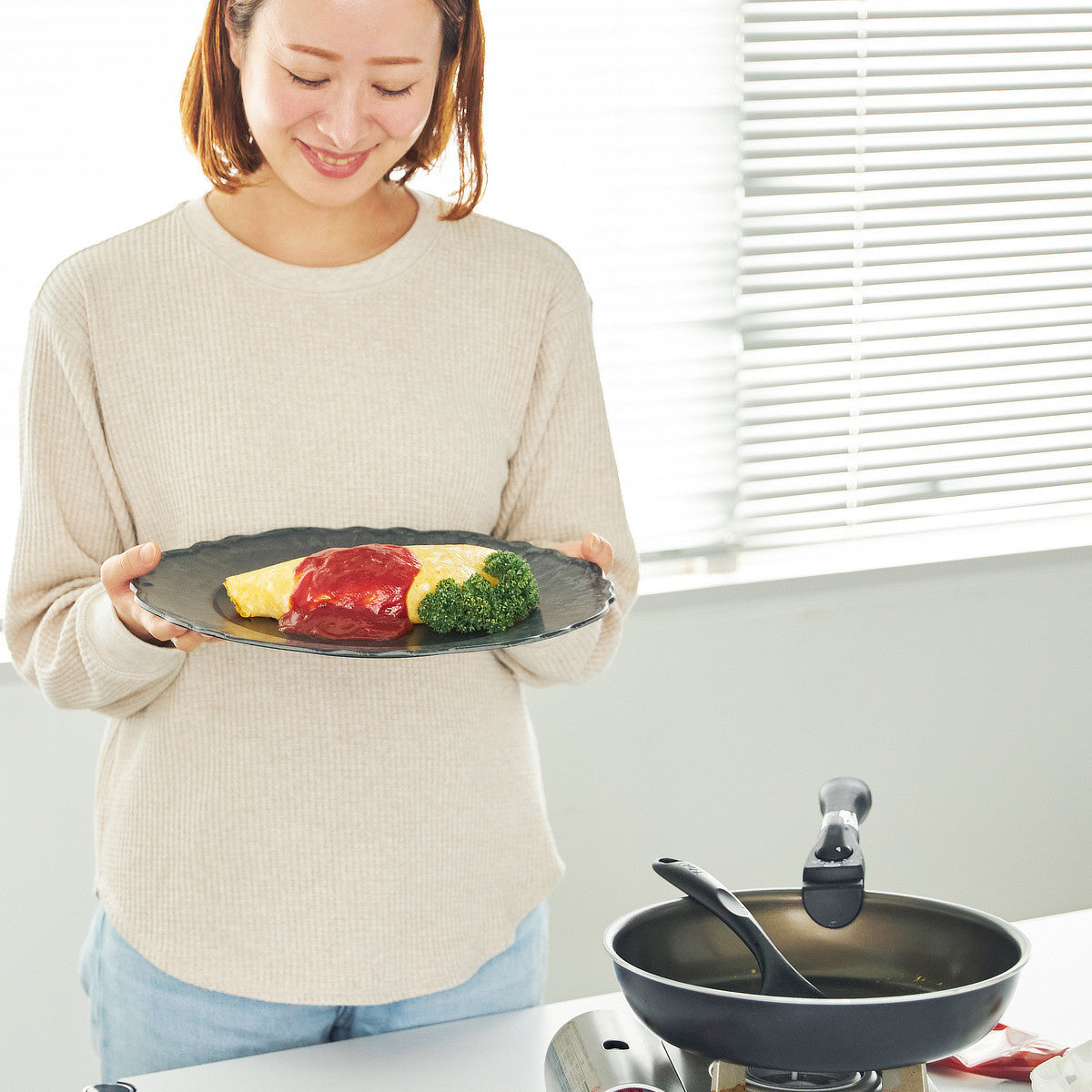 餃子、目玉焼き、スルンスルン～♪
