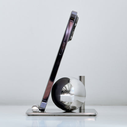 置くだけで絵になる「スマートフォンスタンド」｜TAKEDA DESIGN PROJECT
