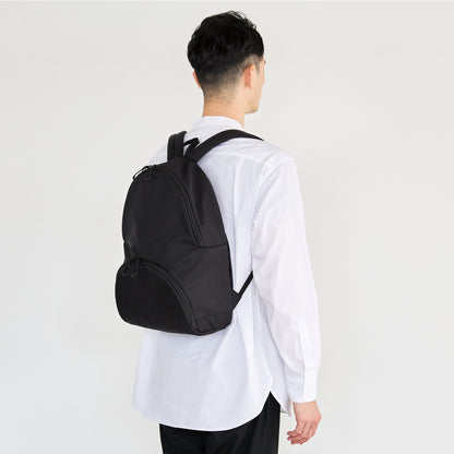 出し入れスムーズな「バネパカリュック」Sサイズ｜mayumasa