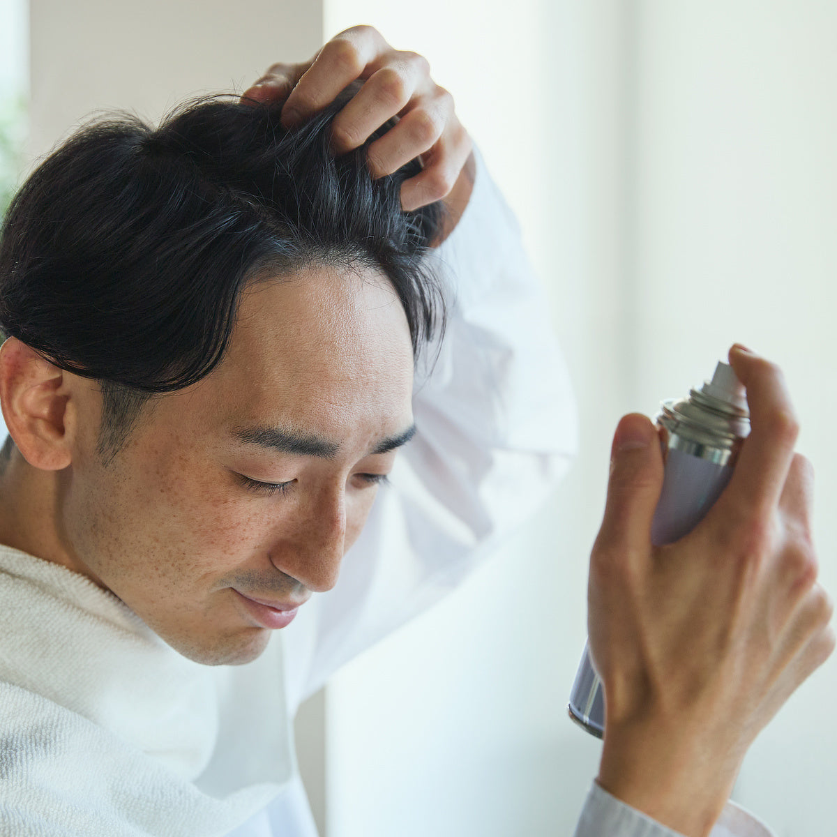 白髪に、見た目“マイナス5歳スプレー”