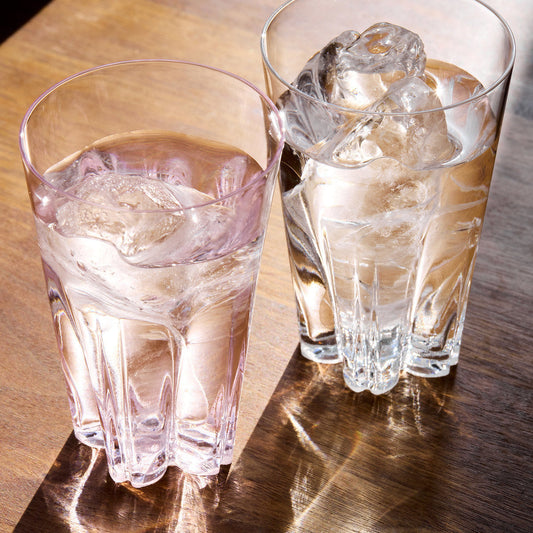 桜型の水滴が残る「タンブラー」1個 桐箱入り｜Sakurasaku