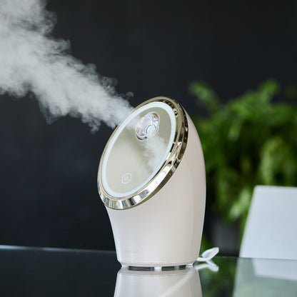 45℃のあったかスチームが、目に肌にキモチイイ「フェイススチーマー」