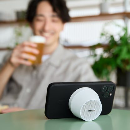 MagSafe対応、スマホスタンドになる「Bluetoothスピーカー」｜MaGdget