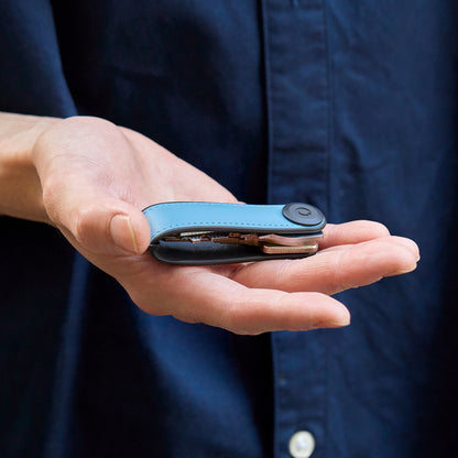 ドア前で迷わない「キーケース」ハイブリッドレザー｜Orbitkey