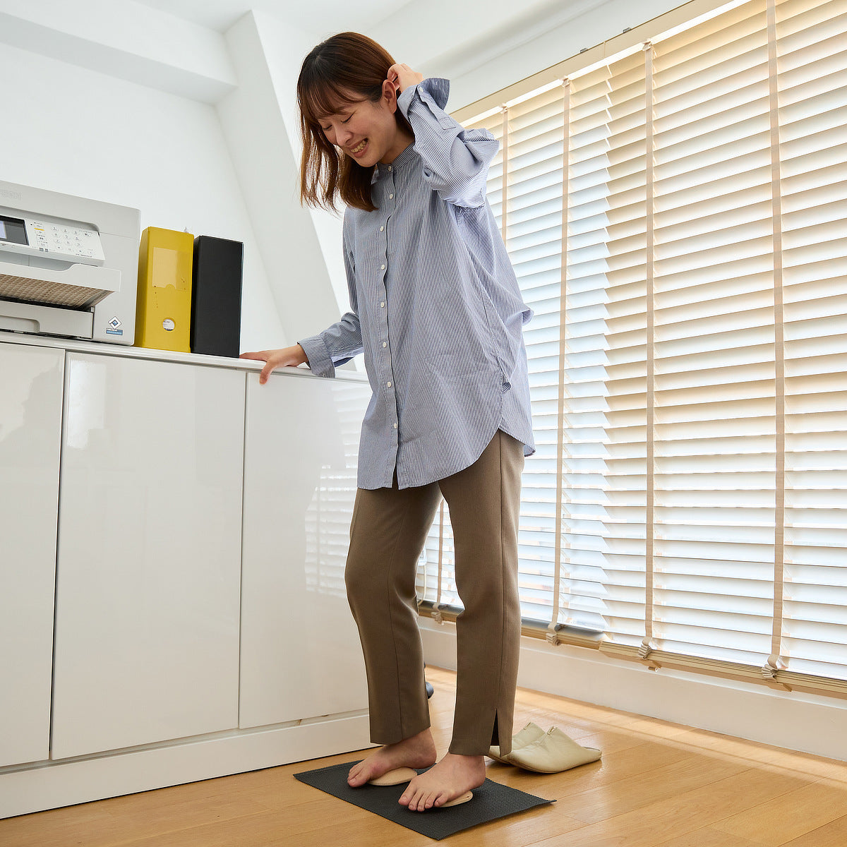 踏むだけで元気になれる「足裏マッサージ器」｜アーチドクター ふみふみ
