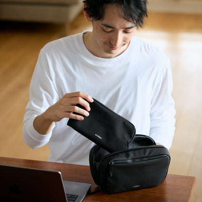 あなたに忠実！“ビジネスポーチ3兄弟”