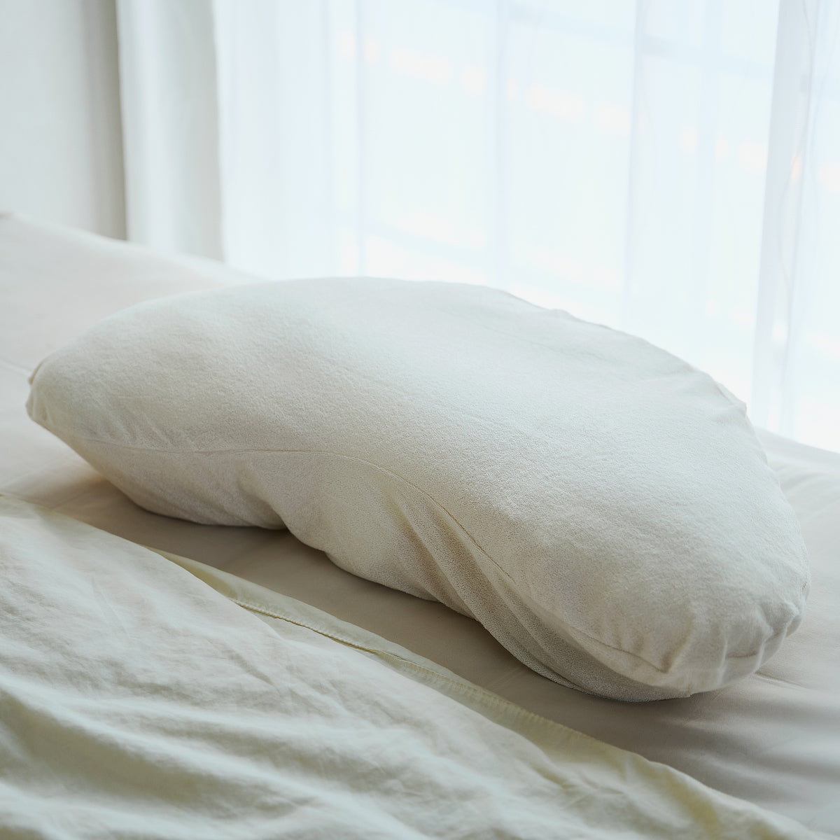 横向き寝の「腕・肩」に、かつてない自由を