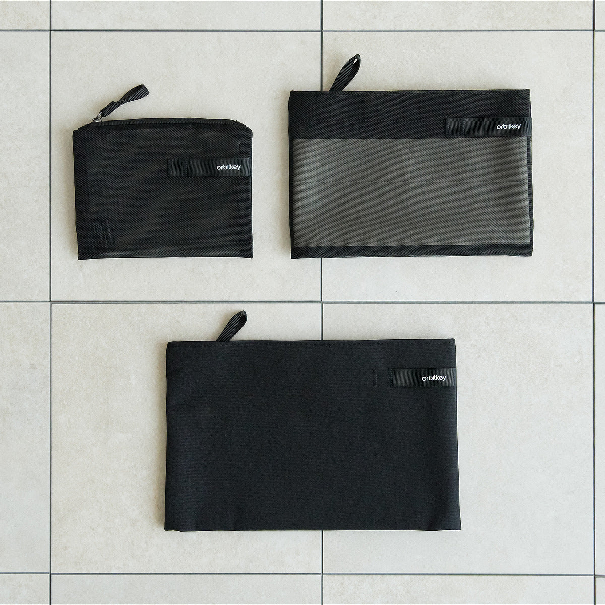 バッグの中をスマートに整理する「ポーチ3点セット」｜Orbitkey – MONOCO