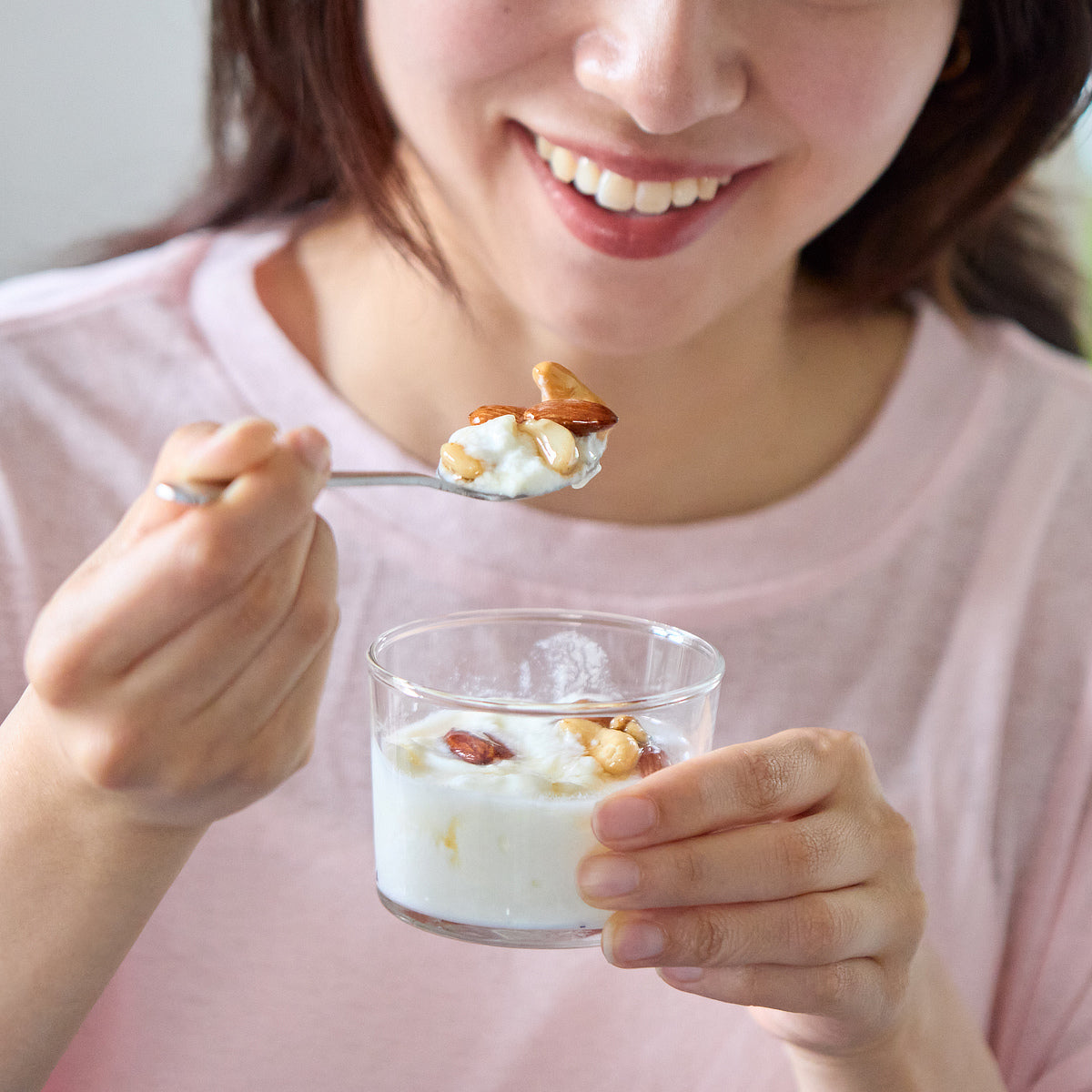 非加熱アカシア蜂蜜を使った「ナッツの蜂蜜漬け」90g｜MYHONEY