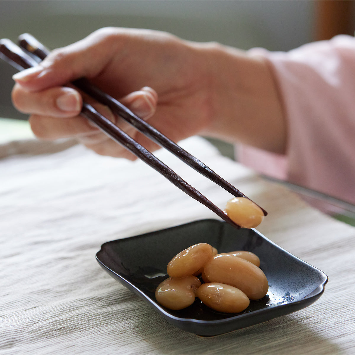 箸を贈る、幸せをつなぐ