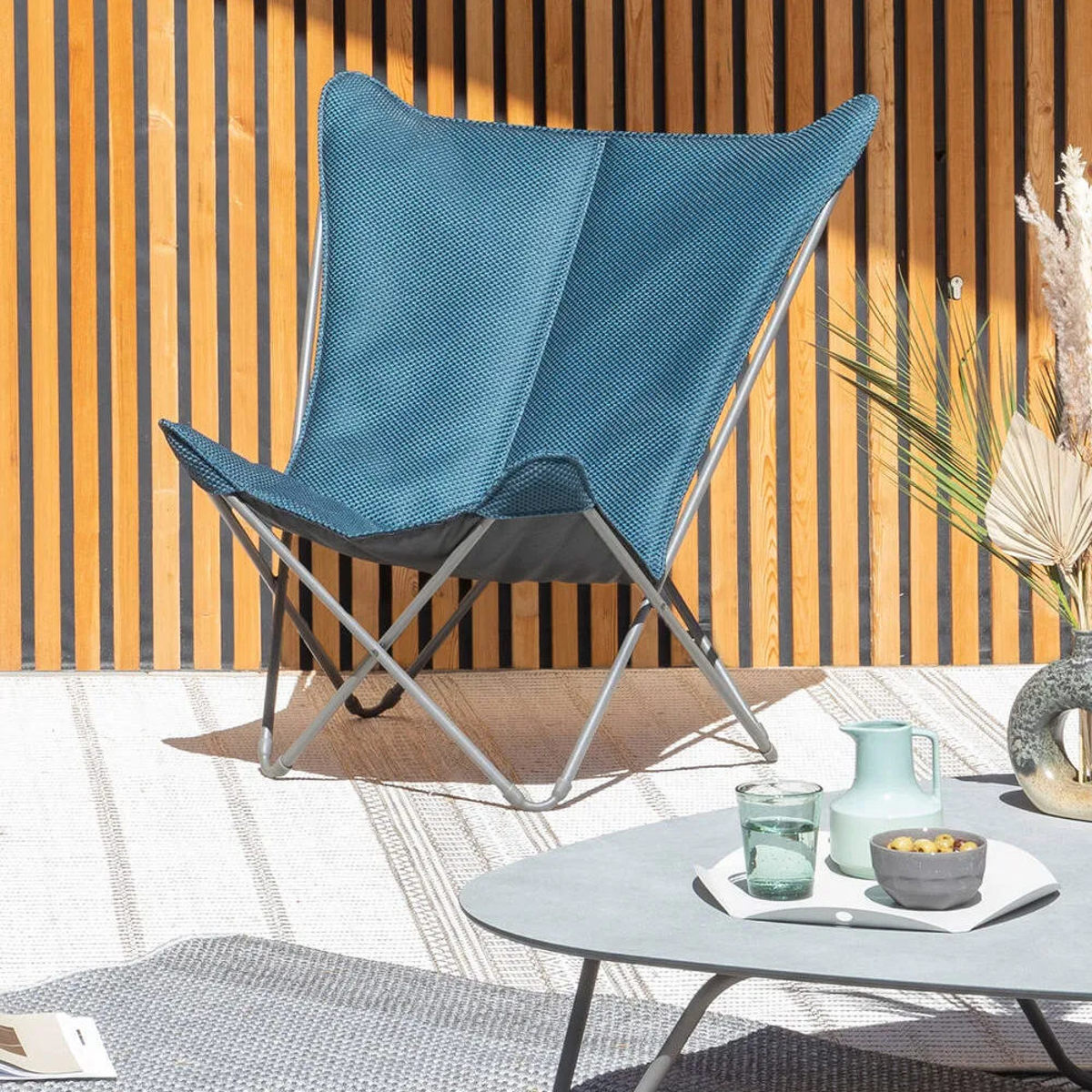 ３層クッションのゆったりサイズモデル「バタフライチェア POP UP XL Be Comfort LFM5183」｜Lafuma
